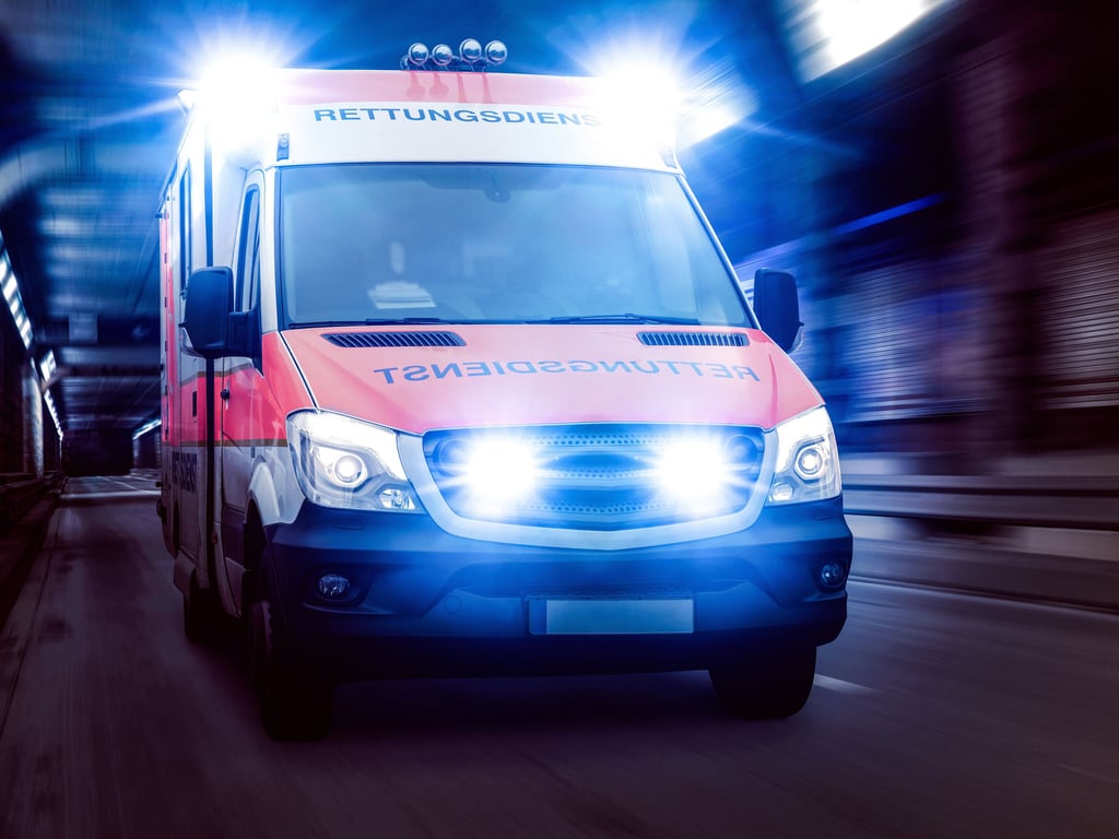 Schwerer Verkehrsunfall mit sechs Verletzten in Vorpommern