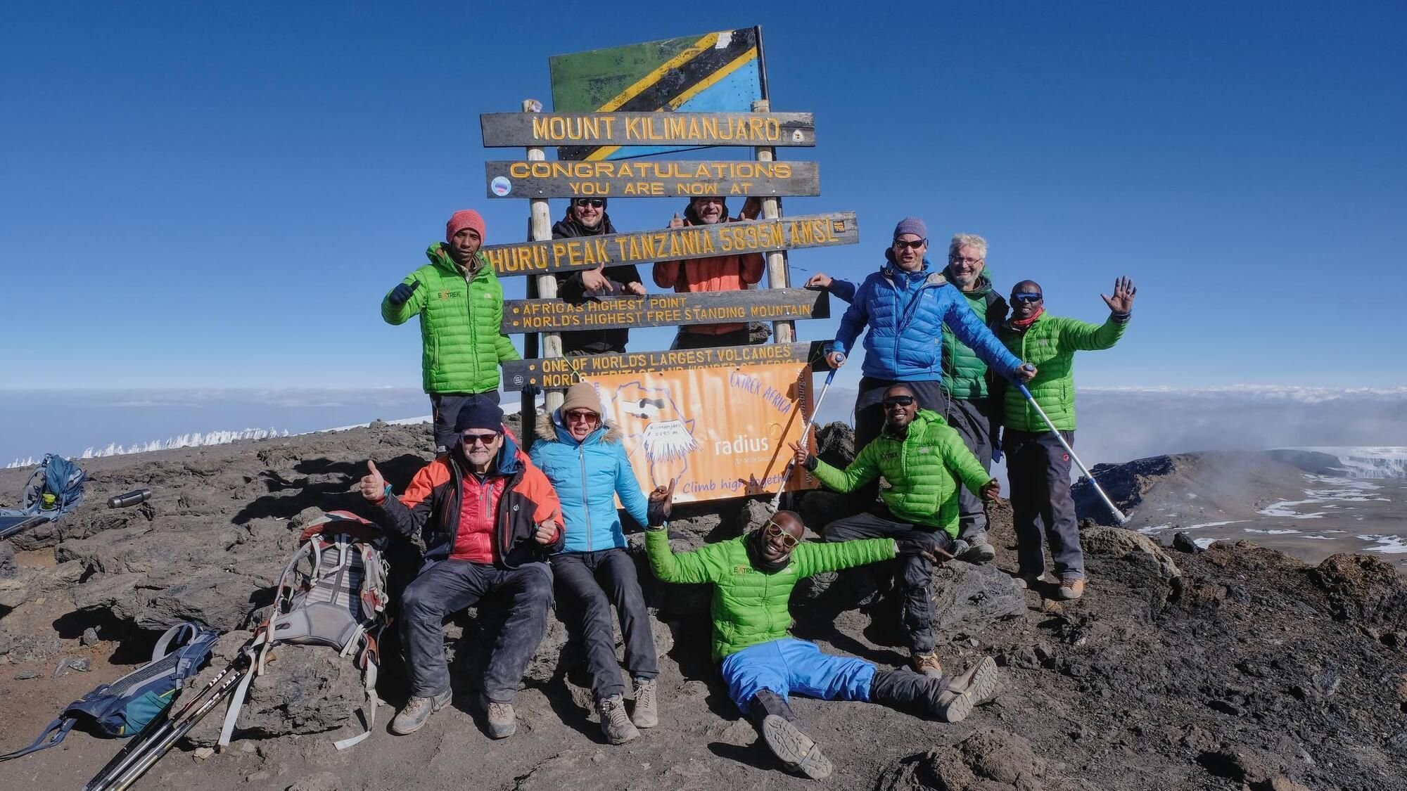 Wie das ist, wenn sechs Schwaben nicht auf dem Kilimandscharo scheitern
