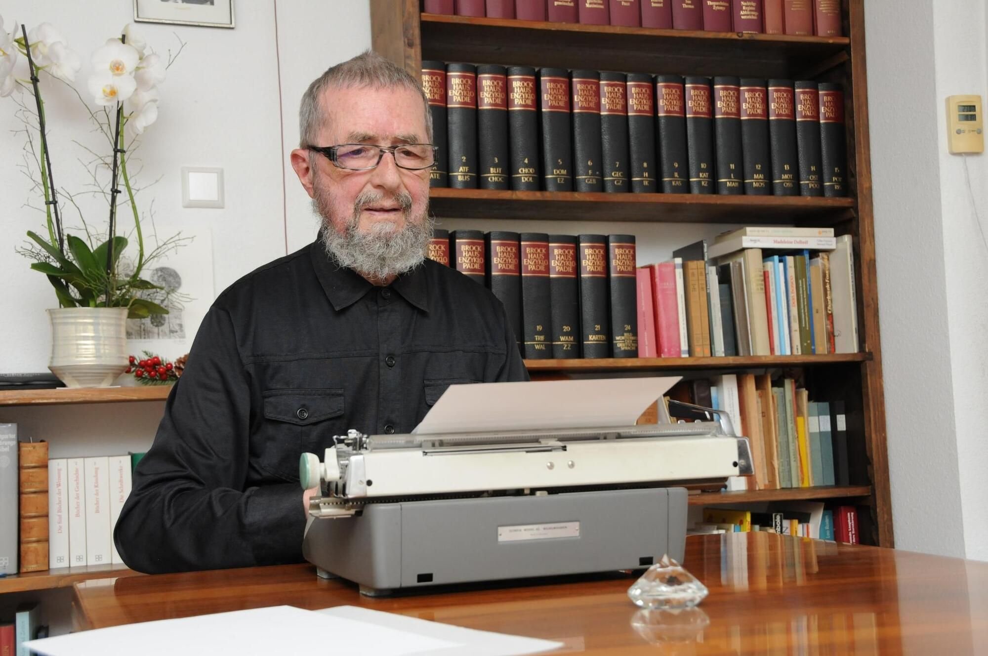 Zum Gottesdienst fährt Franz Ladenburger am liebsten mit dem Rad