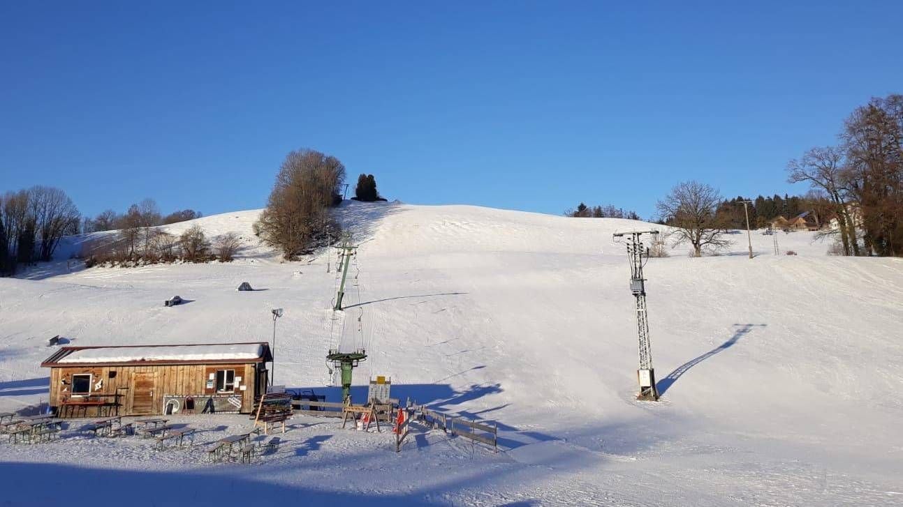 Ein eigener Skilift für eine Stunde? Wie es zu dem Angebot und dem