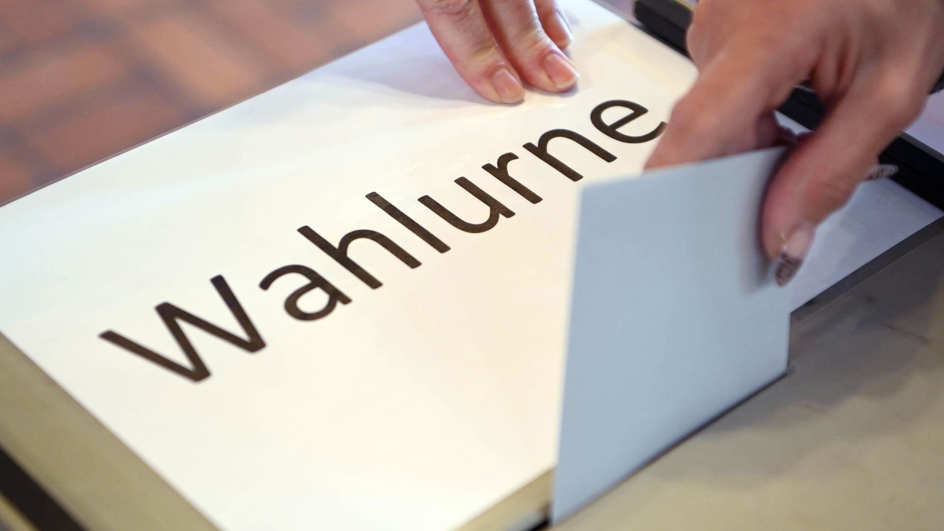 Wie Läuft Eine Wahl Ab Einfach Erklärt Wie läuft die Wahl ab? Wie wählt man was und wen? - Und dürfen