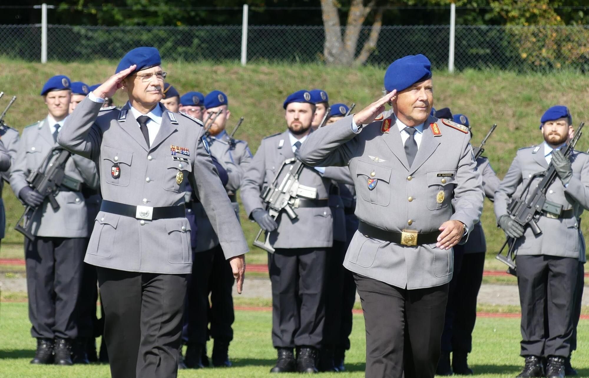 Oberstarzt verabschiedet sich
