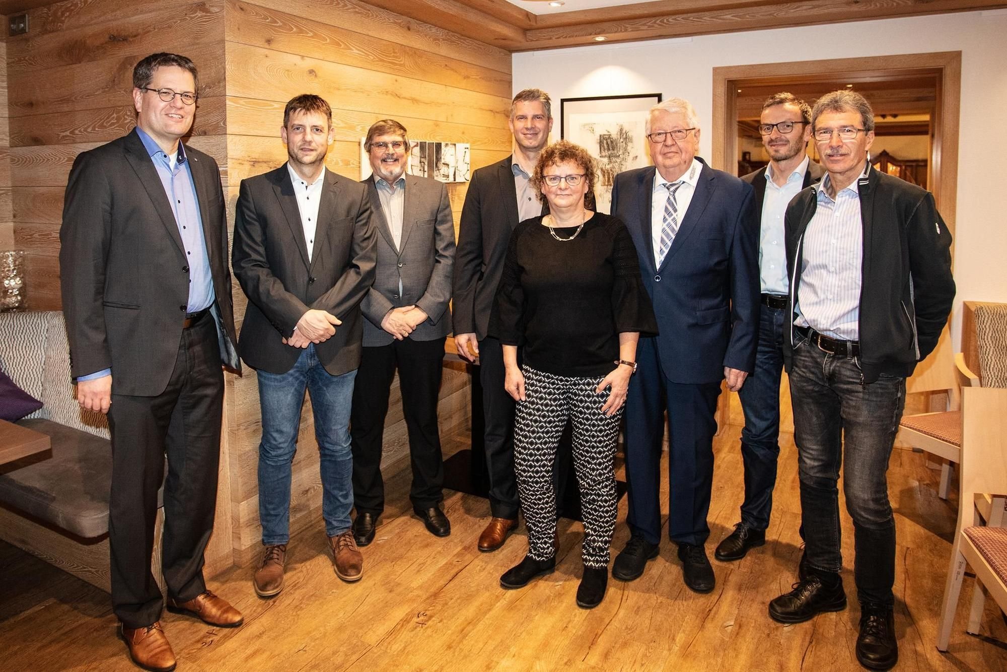 Frau Dr. Med. Renate Schlegel Gomez Renate Schlegel für langjährige Mitarbeit geehrt