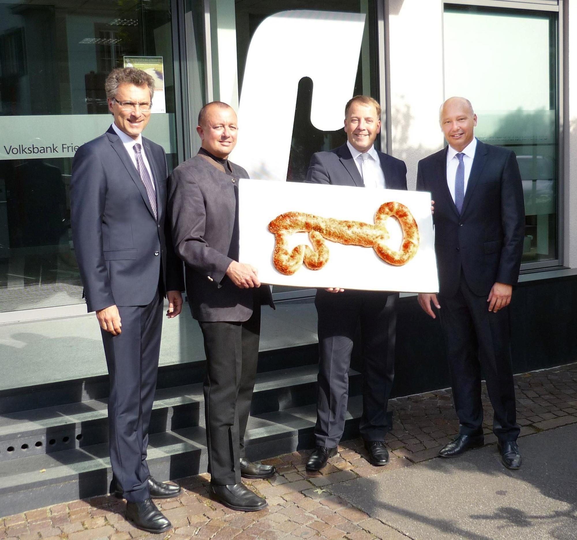 Gemeinde übernimmt Geschäftsräume der Volksbank am Marktplatz