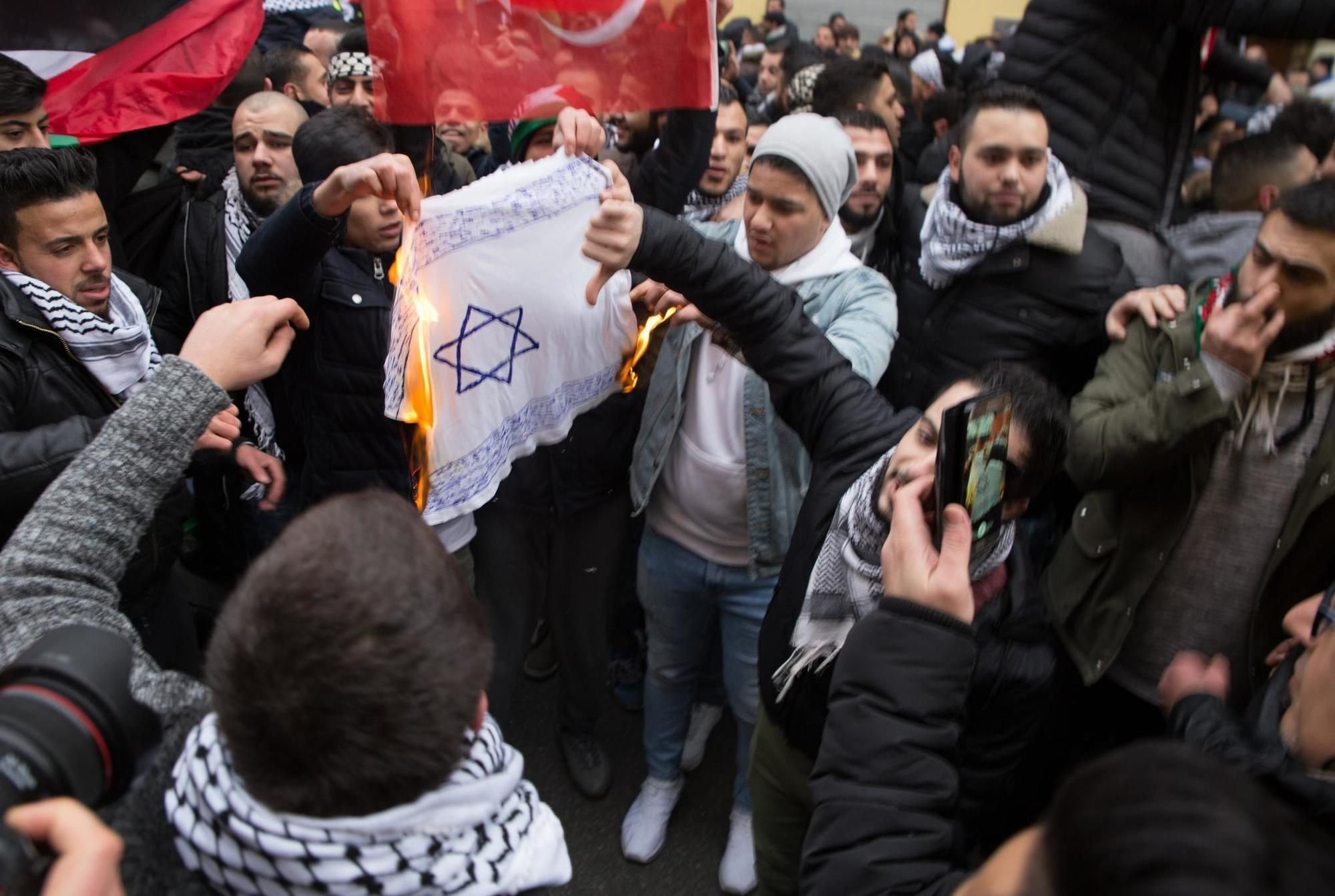 Entsetzen über Antisemitische Proteste