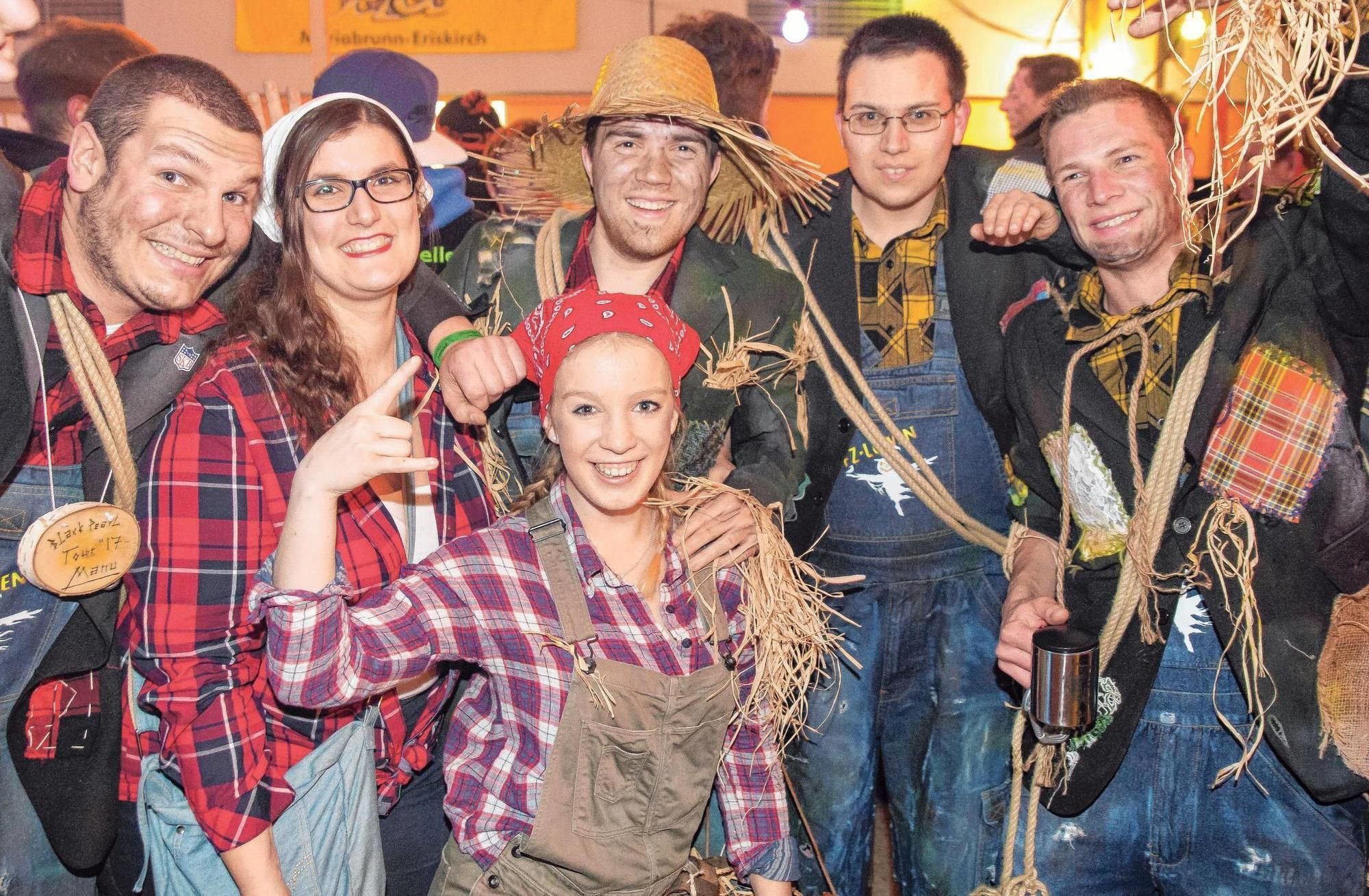 Hexenparty in Eriskirch bringt Stimmung