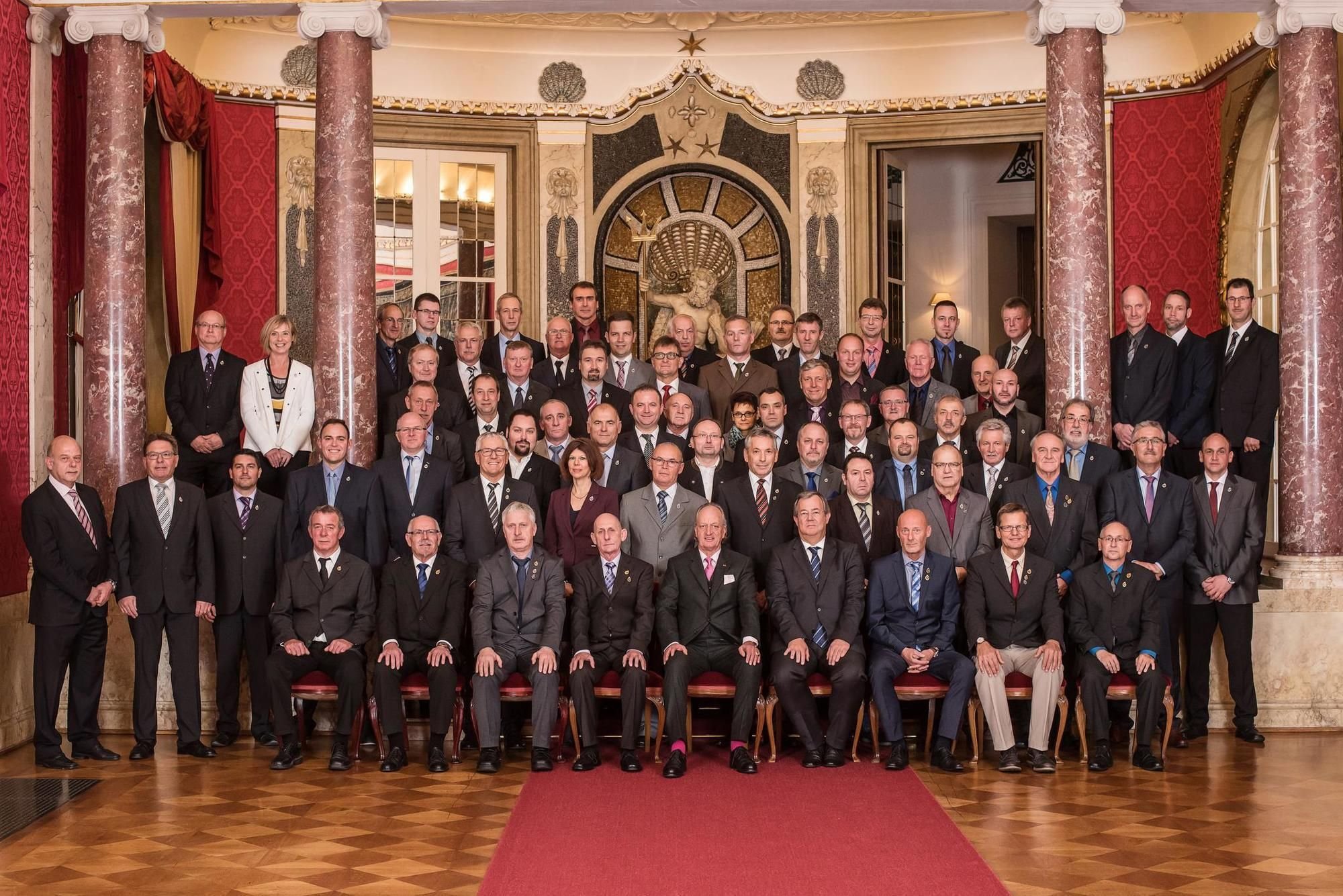 Zollern ehrt 74 langjährige Mitarbeiter