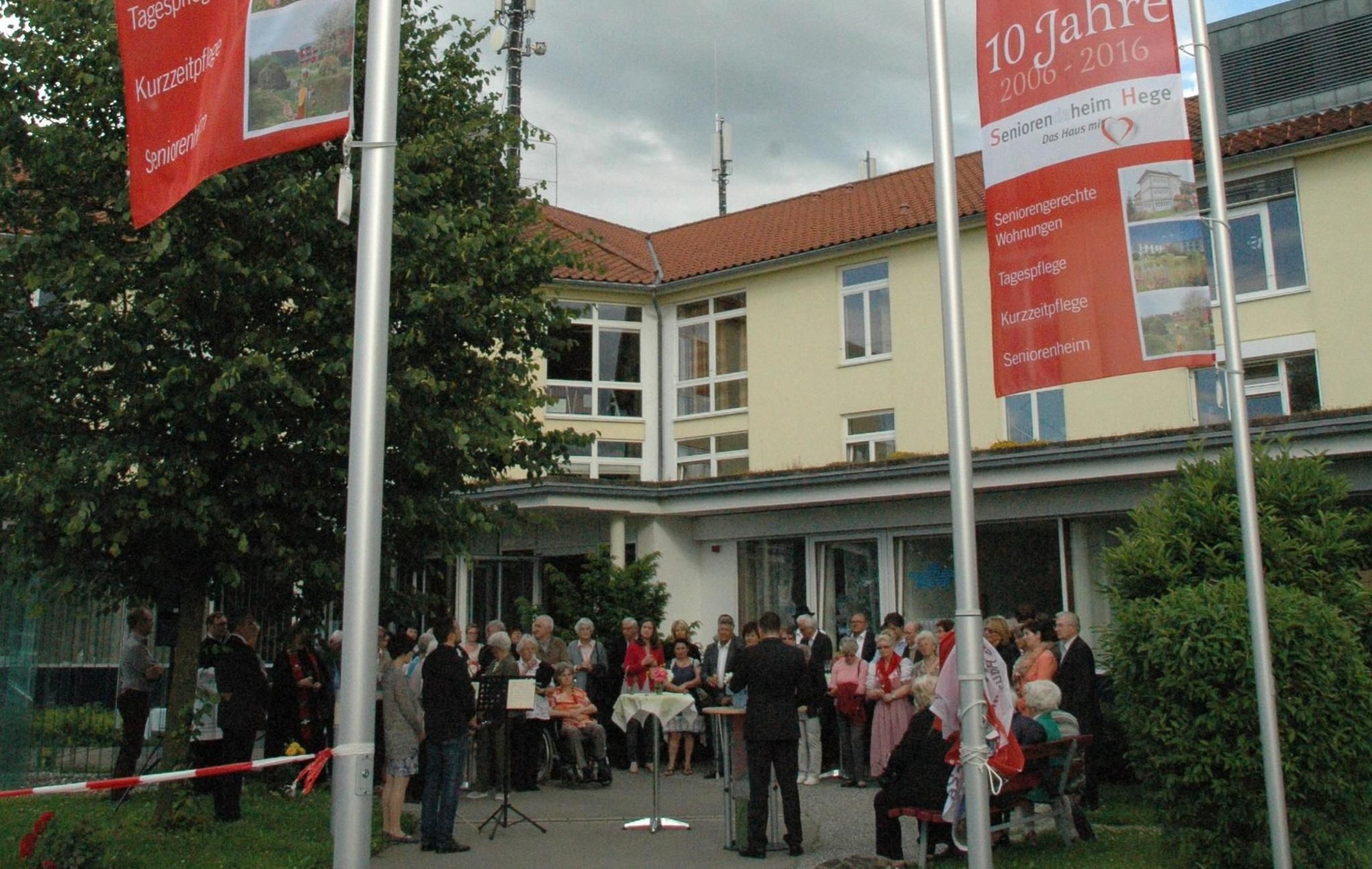 Seniorenheim Hege feiert zehnjährigen Geburtstag