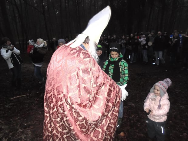 Nikolaus besucht Kügele