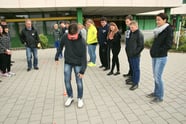 Mit 2 8 Promille Ist Man Ziemlich Wacklig Auf Den Beinen
