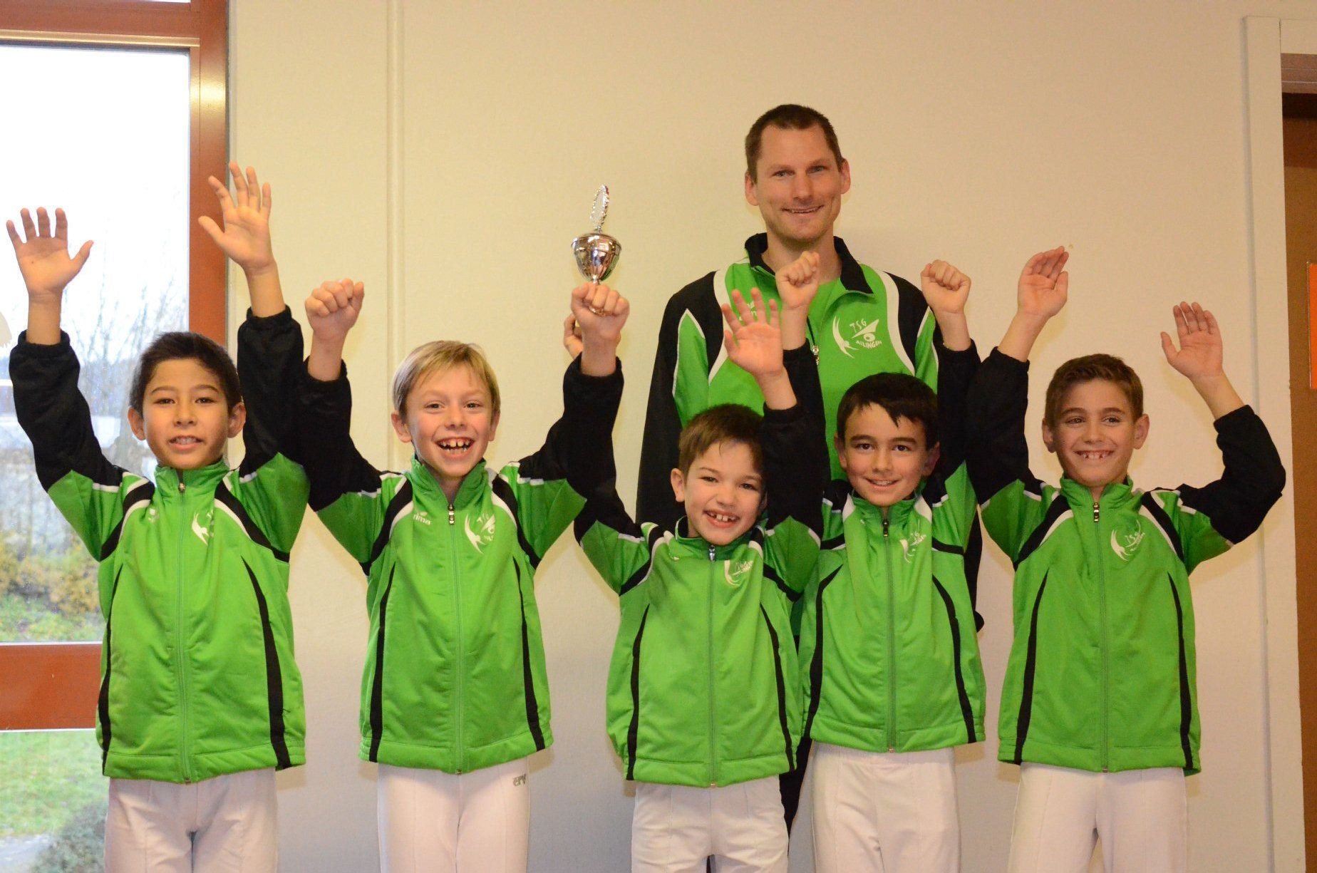 Nachwuchsturner aus Ailingen dominieren die Konkurrenz