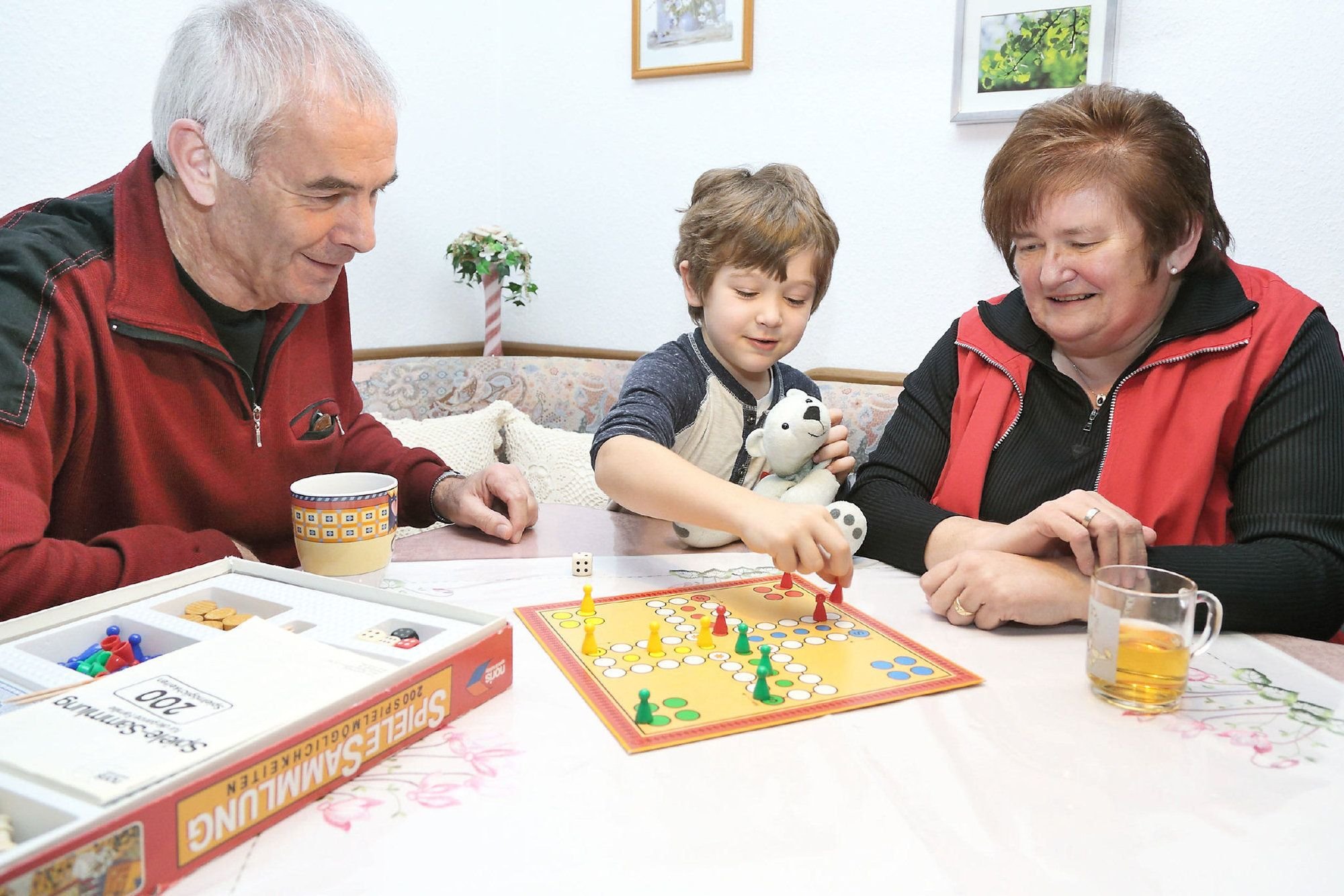 Oma Und Opa Auf Zeit