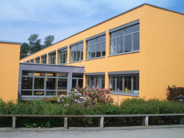 Tannheim Feiert Sanierungsende Der Schule