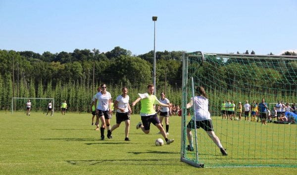 Jango United siegt beim Gauditurnier im fußballverrückten Argental