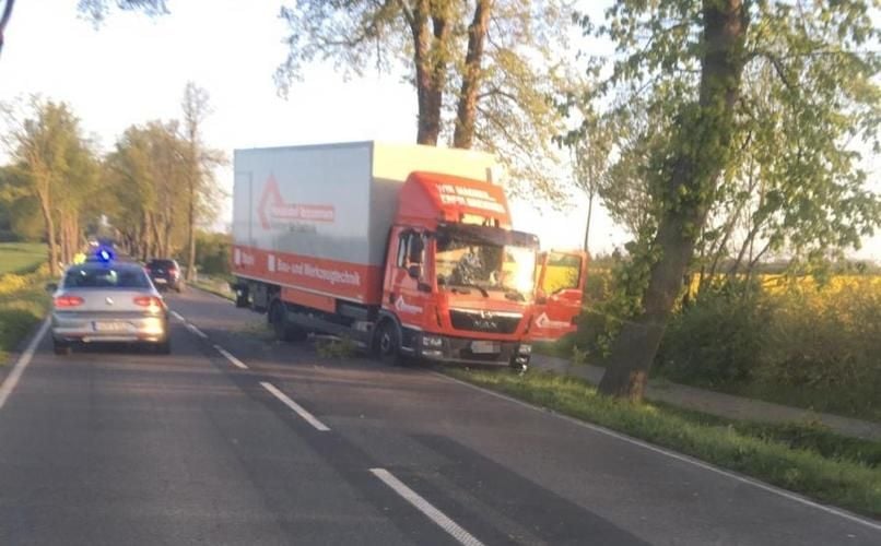 Lkw-Fahrer Stirbt Bei Unfall Auf B194