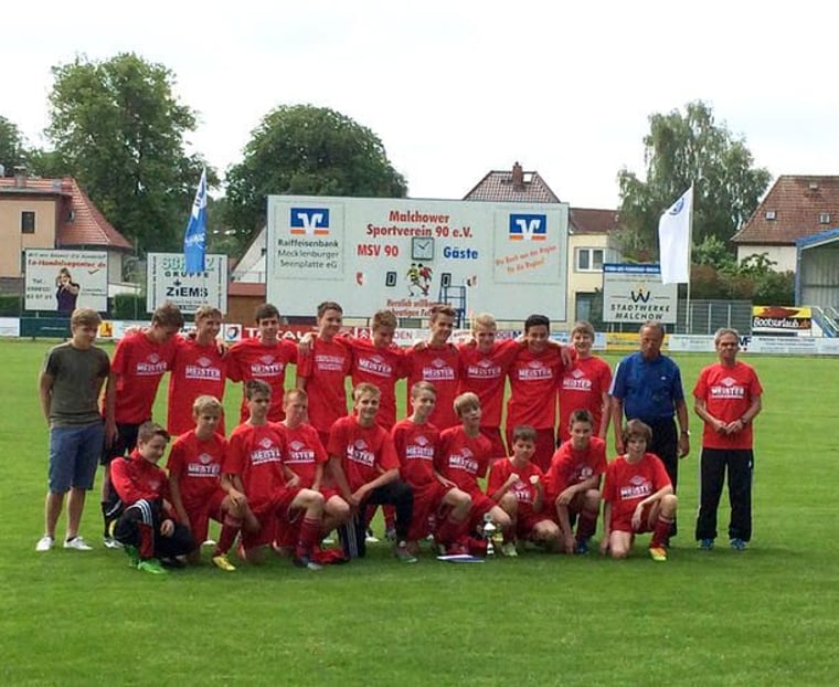 CJunioren aus Malchow werden souveräner Staffelsieger