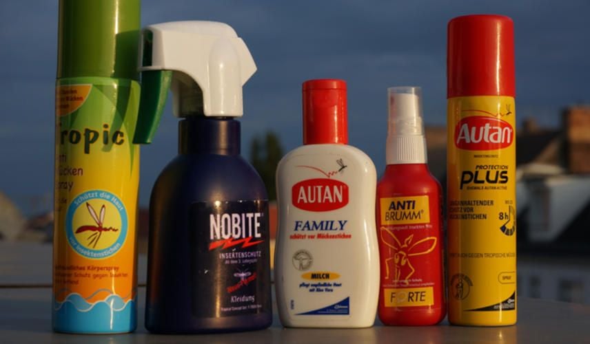 Was steckt im Mückenschutz-Spray?