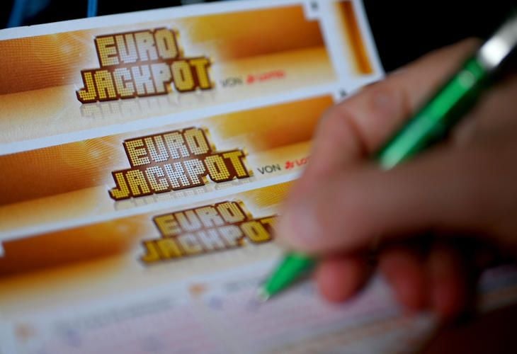 Lotto-Spieler aus MV gewinnt fast 100.000 Euro