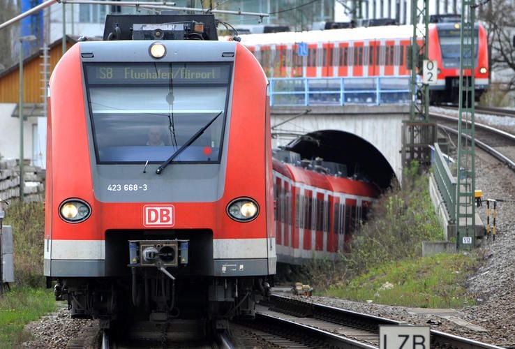 Sex In Der S Bahn Führt Zu Verspätungen 
