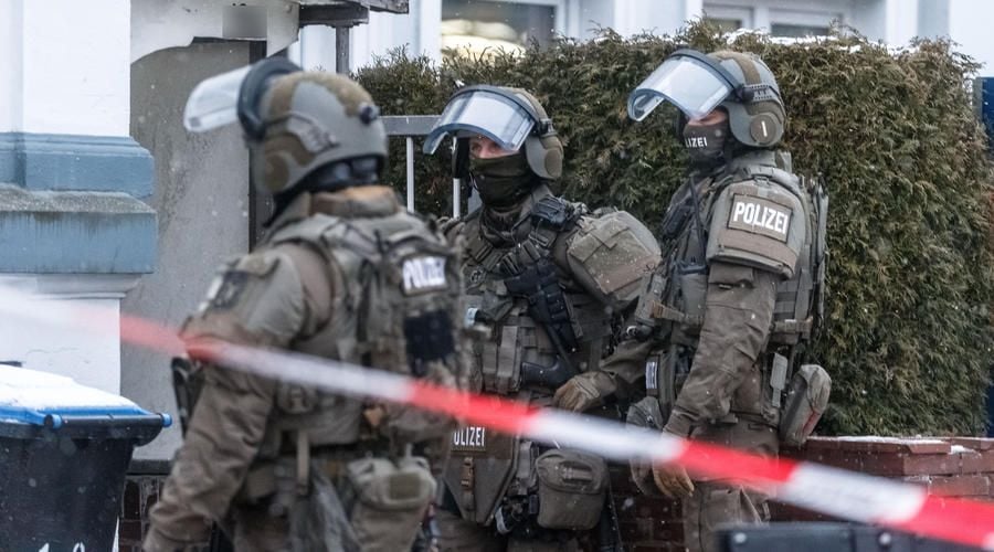 Waffen und Sprengstoff bei Bundeswehr-Soldaten entdeckt