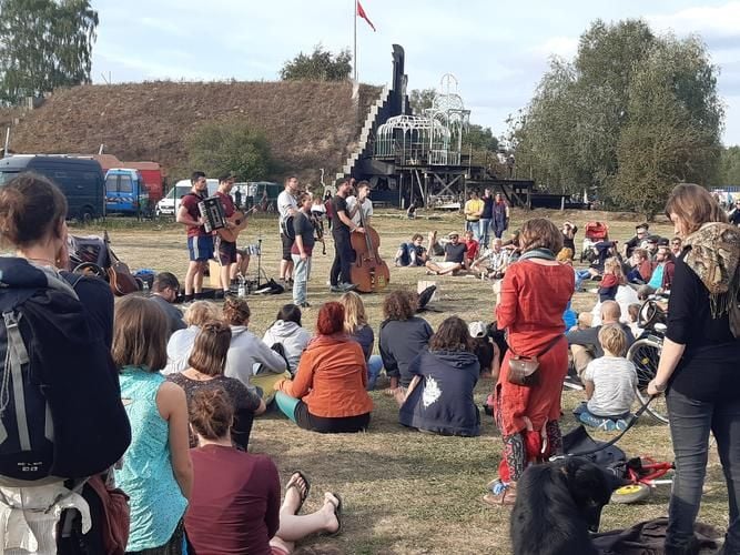 Buntes Theaterfestival nach Corona-Pause zurück in Lärz