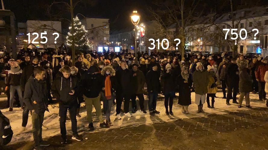 Image with id: hy5n3D38e7-L