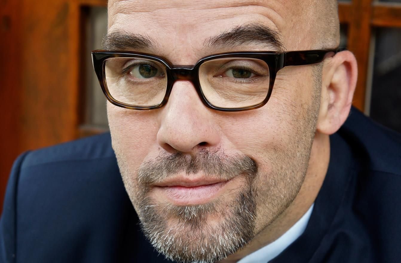 Lutz von Rosenberg Lipinsky tritt in Dietmanns auf