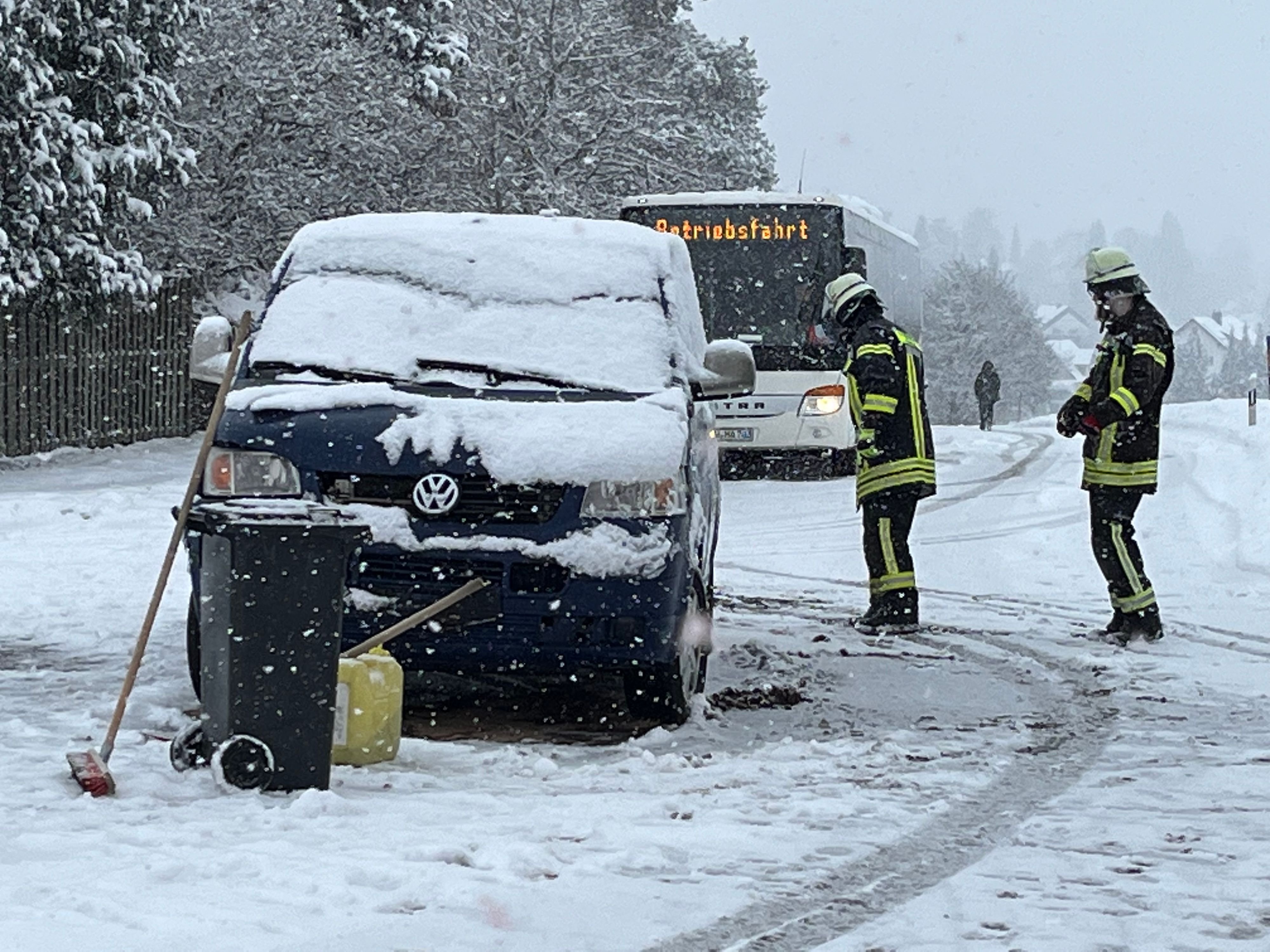 Mehrere Unfälle Wegen Schnee Im Kreis Ravensburg