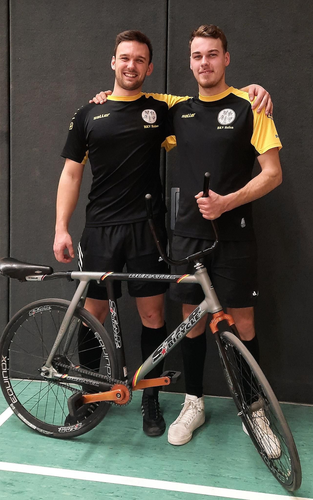 RKV-Hofen weiterhin Oberliga-Tabellenführer