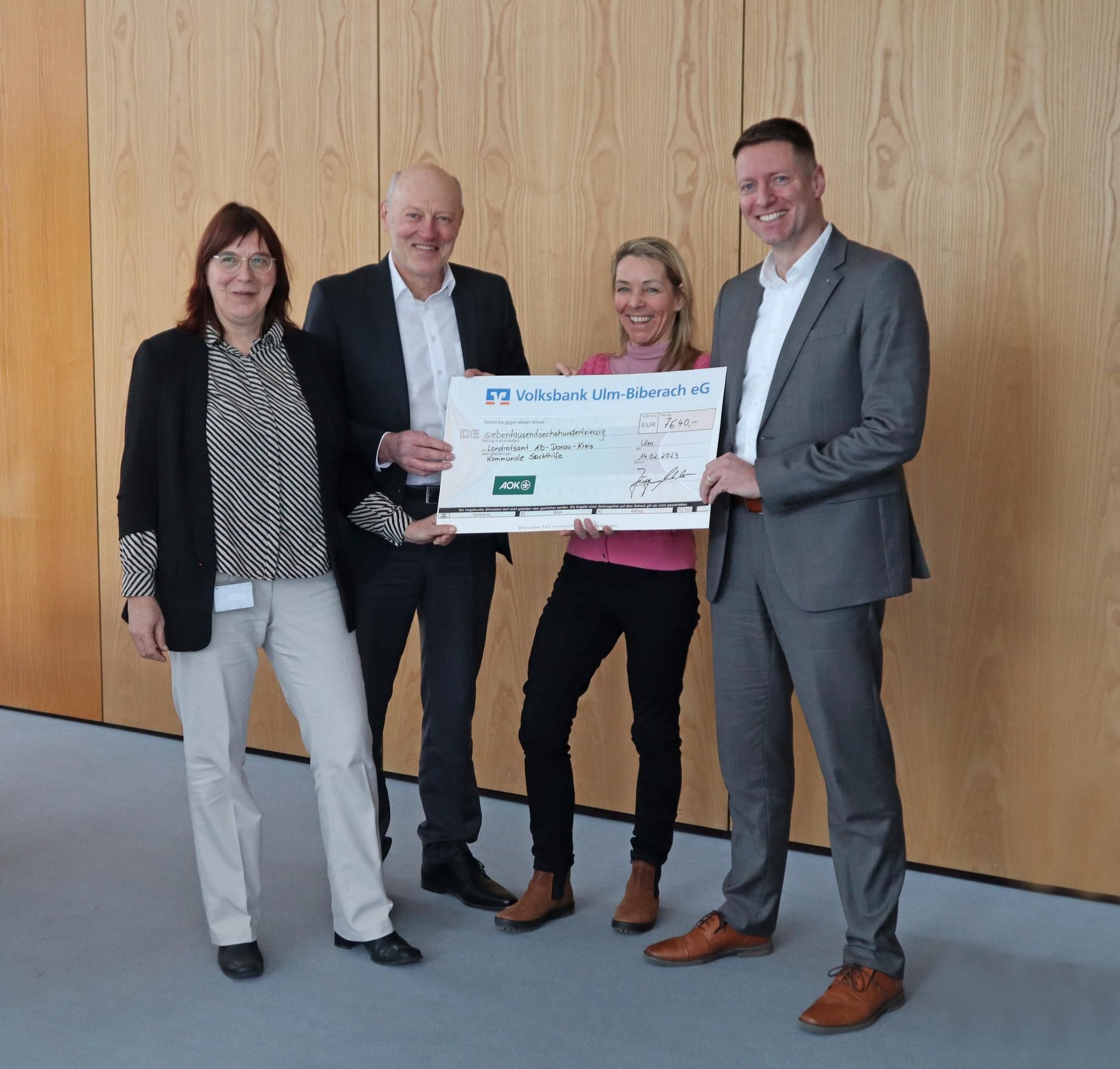 AOK unterstützt die Suchtprävention im Alb-Donau-Kreis und in der Stadt Ulm