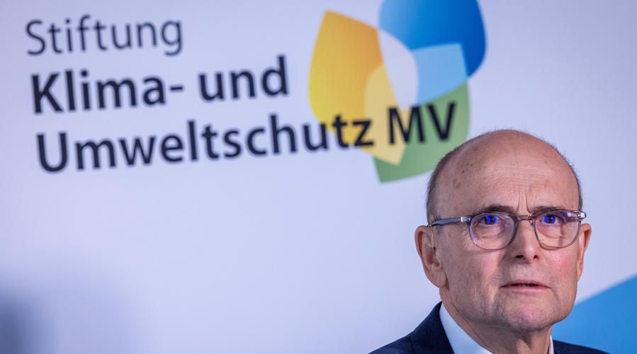 Sellering will Namen weiter nicht preisgeben – Klimastiftung MV klagt in Karlsruhe