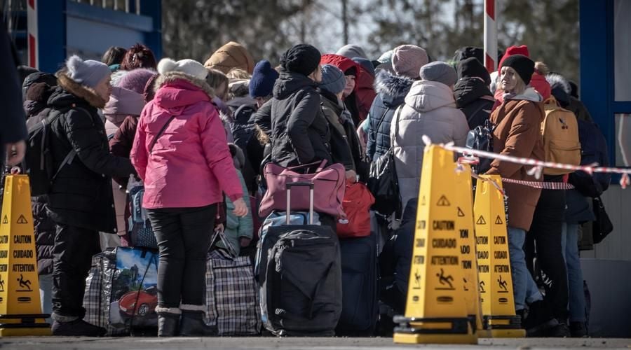 Nach Brand von Flüchtlingshotel in Groß Strömkendorf – Streit um Nutzung einer Sporthalle