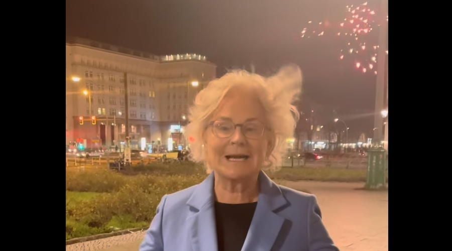 Bundeswehr-Ministerin blamiert sich mit Böller-Video aus Berlin