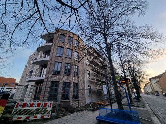 Image with id: RxcLg39kSZvk