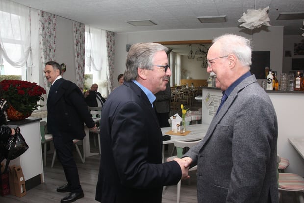 Geburtstag, Jubiläum, Feier, Blumen, Erinnerungen