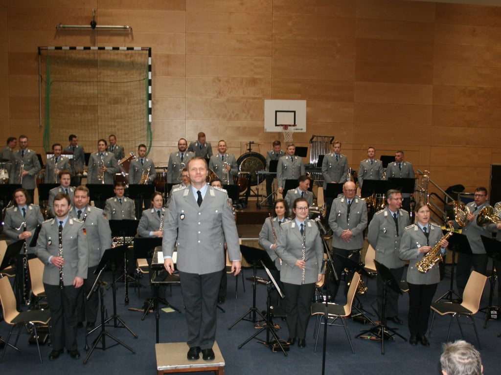 Heeresmusikkorps erspielt stolze Summe für den guten Zweck
