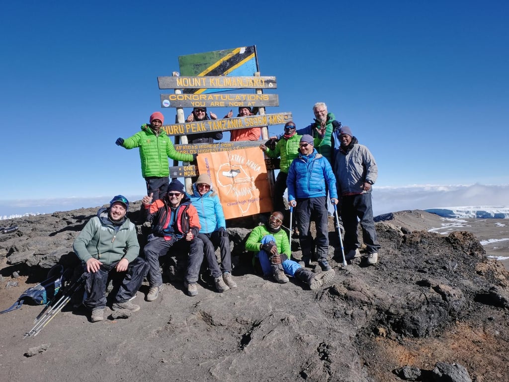Mit und ohne Krücken auf den Kilimanjaro - Eindrücke einer besonderen Tour