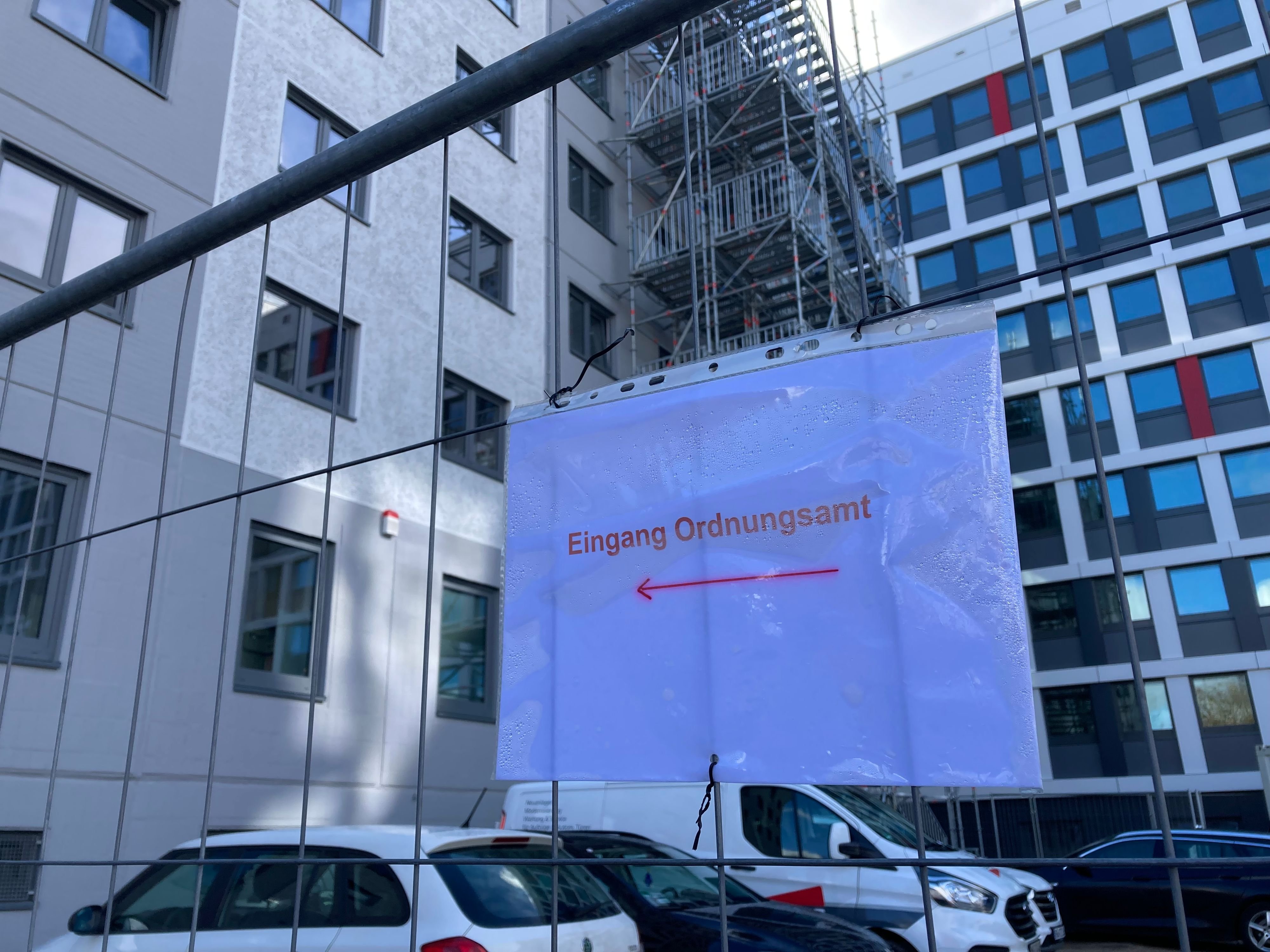 Ausländerbehörde in Neubrandenburg neuerdings gut versteckt