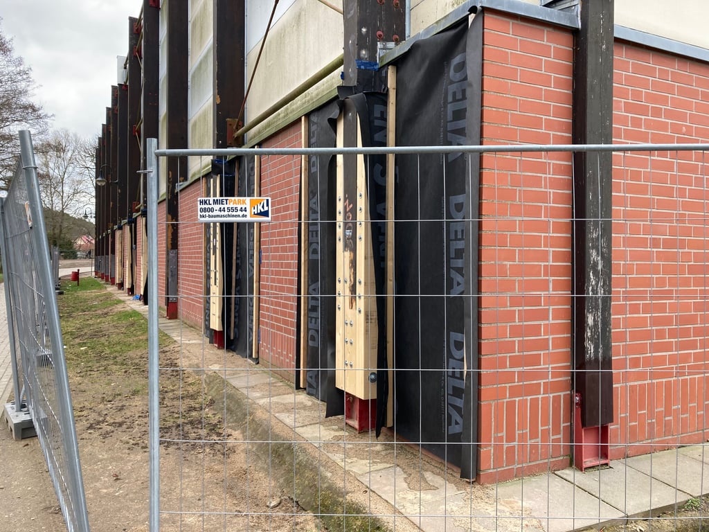 Sicherung von Pfusch–Turnhalle in Burg Stargard kostet 120.000 Euro