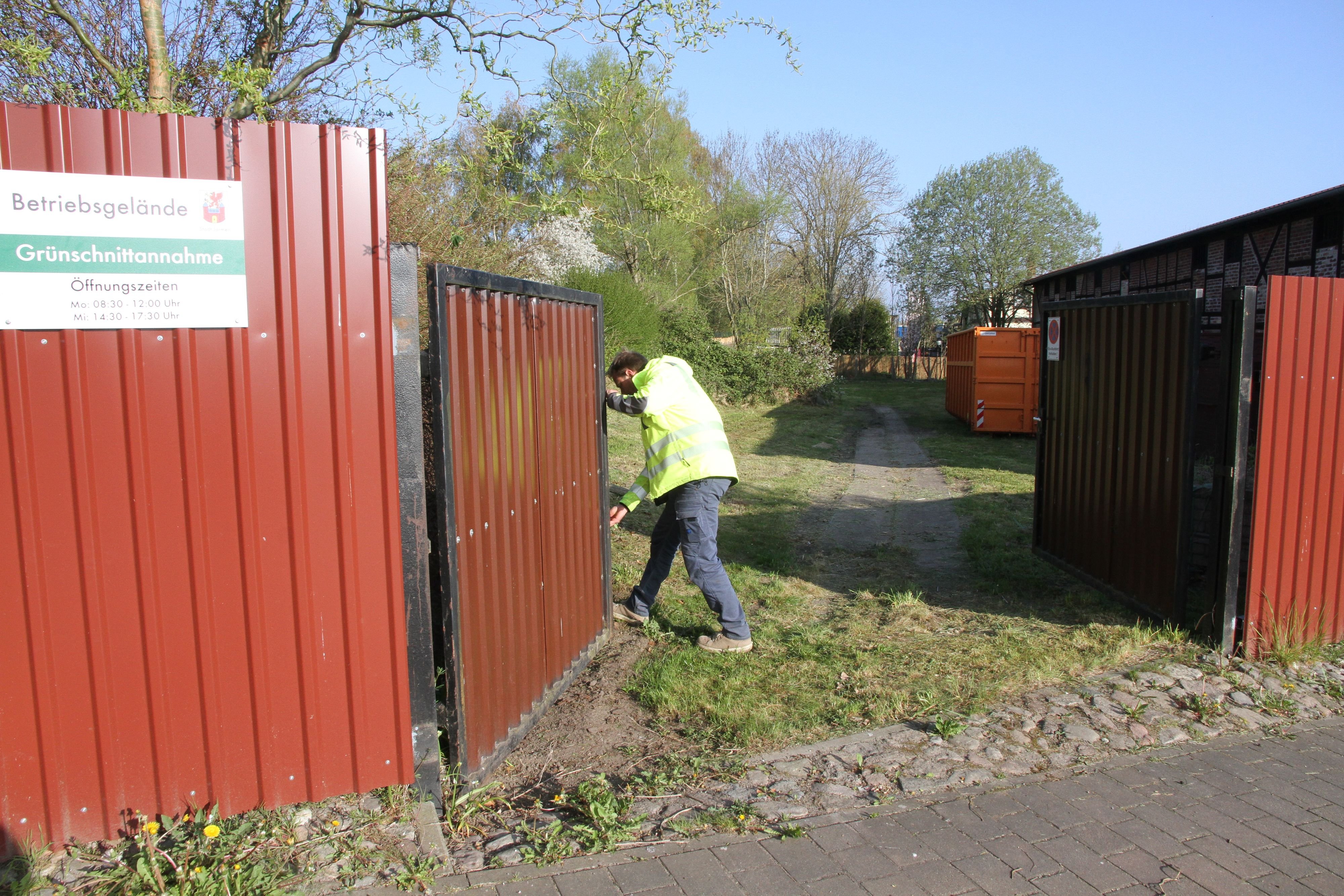 Gärten, Grünschnitt, Gartenabfälle, Container, Dörfer