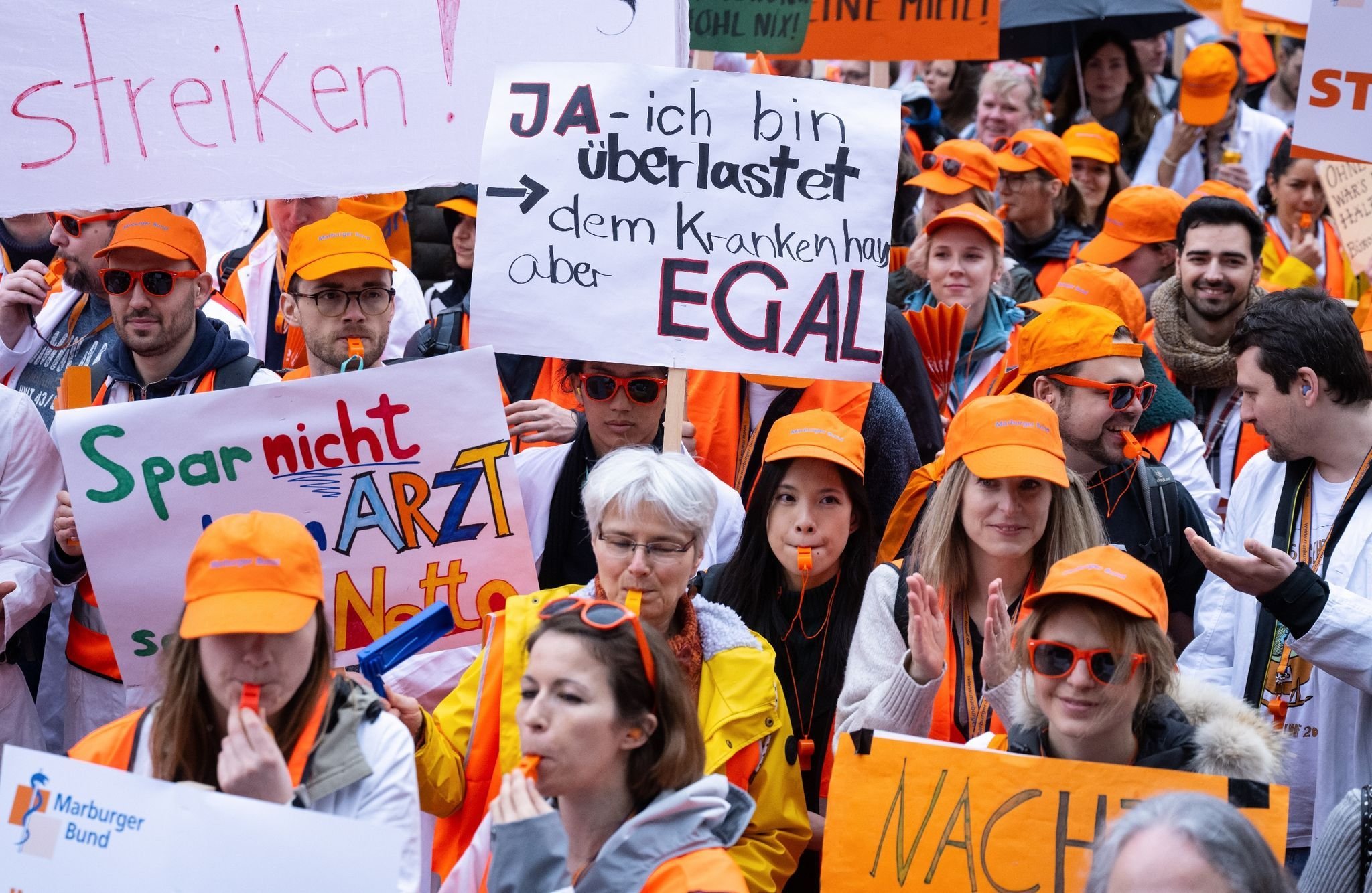 Klinikärzte streiken in mehreren Bundesländern