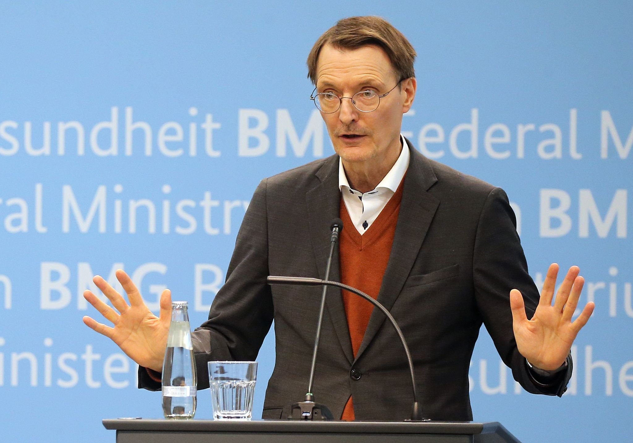 Ost–Regierungschefs treffen sich mit Lauterbach