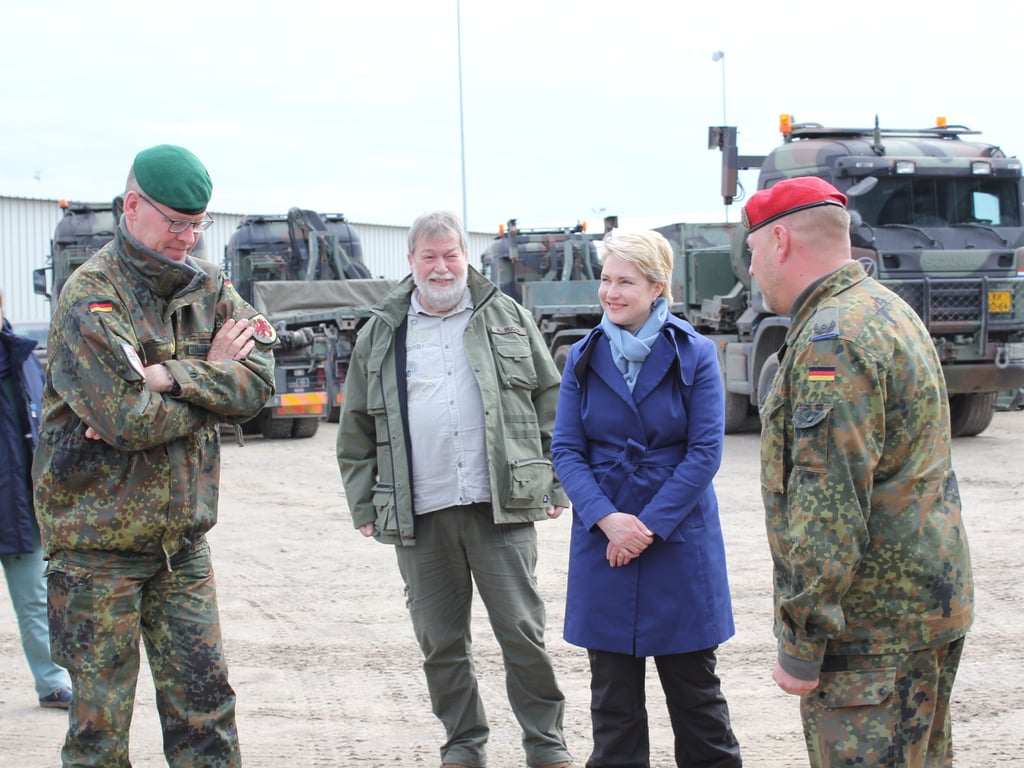 ▶ Heiße Zeiten für MV–Soldaten an der Nato–Ostflanke