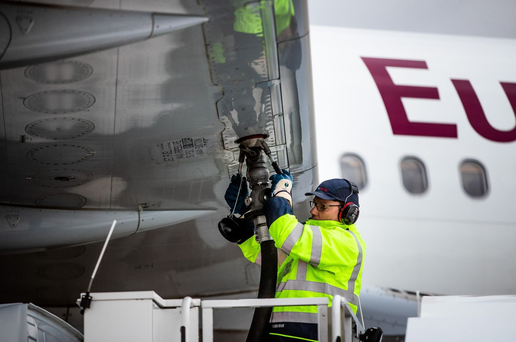 EU–Einigung auf Treibstoffquoten und Umweltlabel für Flüge