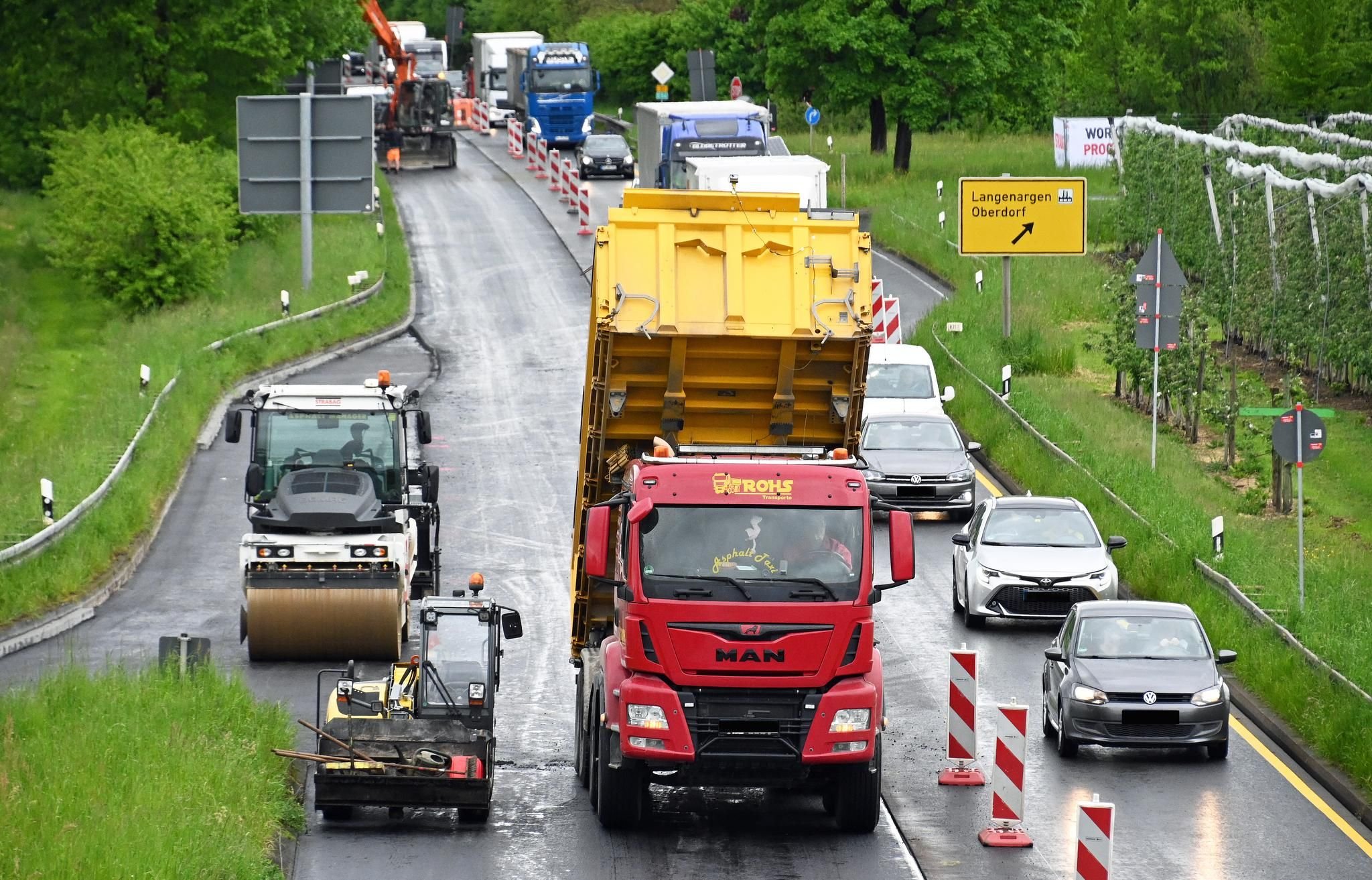 Bauarbeiten an der B 31 dauern länger