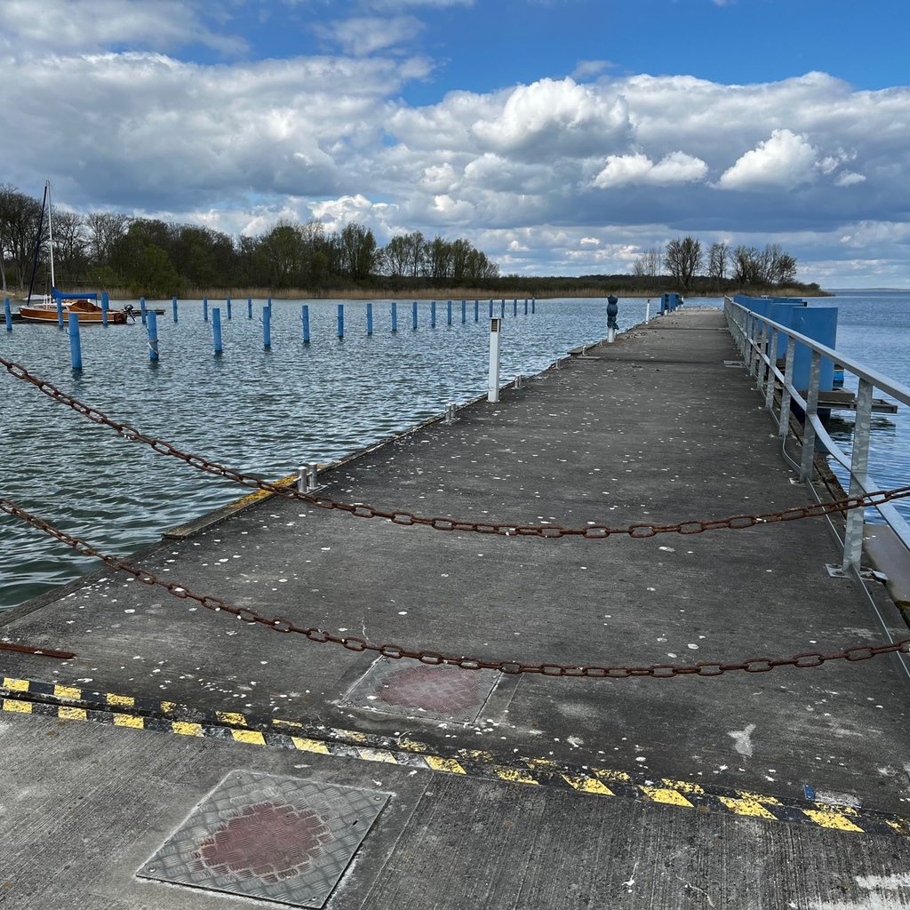 Steg bleibt wohl noch länger in Teilen gesperrt