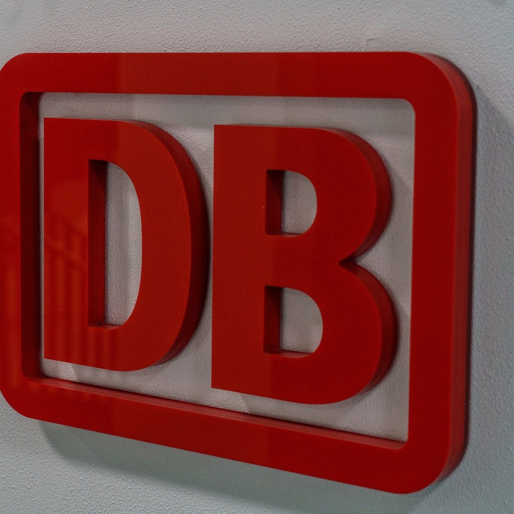 180. DB–Bahnhof eröffnet: Stopp in Rövershagen bei Karls