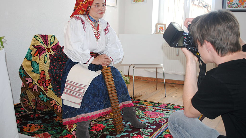 So präsentieren ukrainische Frauen in Güstrow ihre Kultur