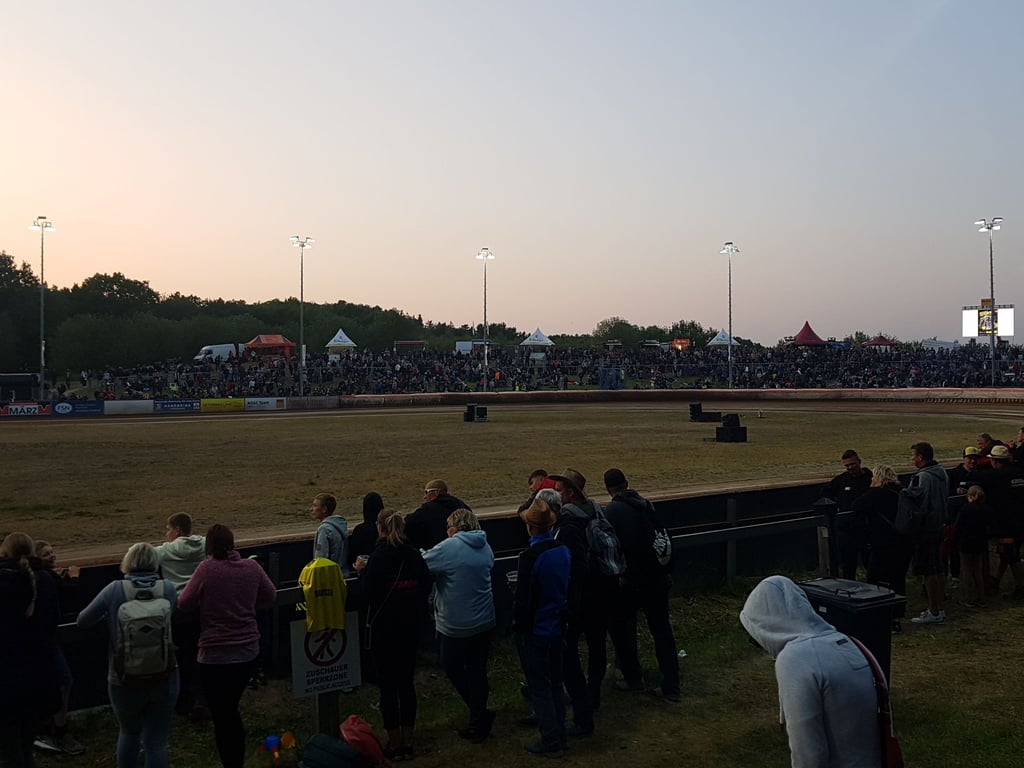 Speedway–Rennen in Teterow  – Rennen um Auerhahn-Pokal abgebrochen