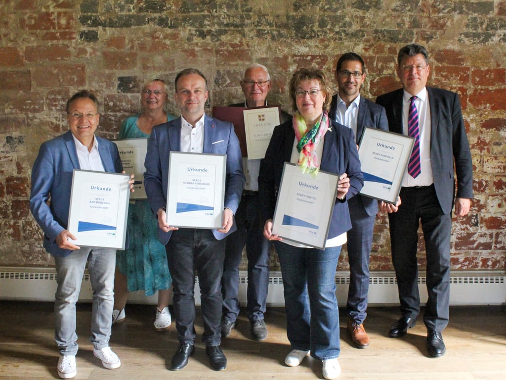 Neubrandenburg erhält Auszeichnung als Tourismusort
